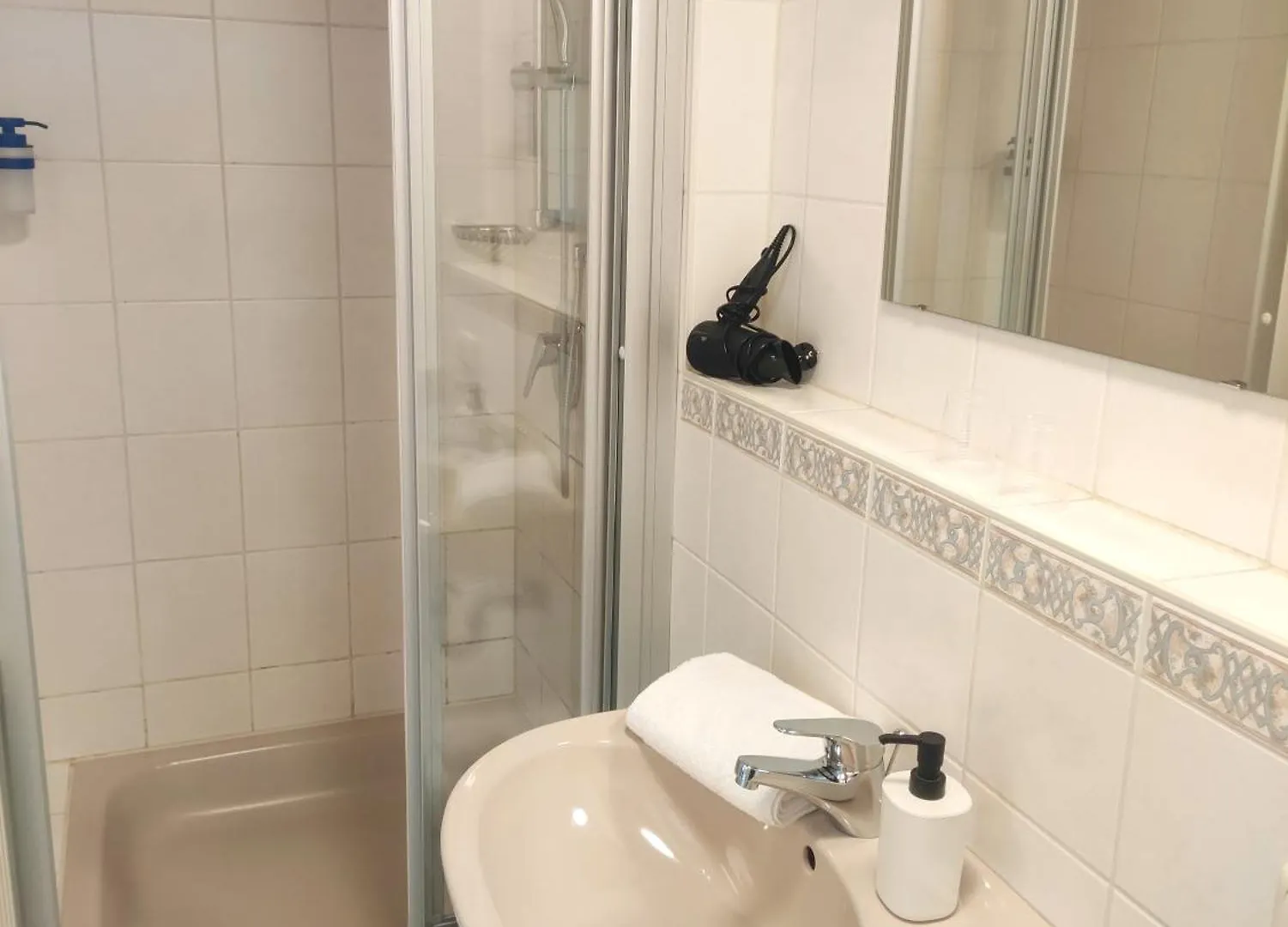 Bed & Breakfast Pension Weisser Hirsch Fussen