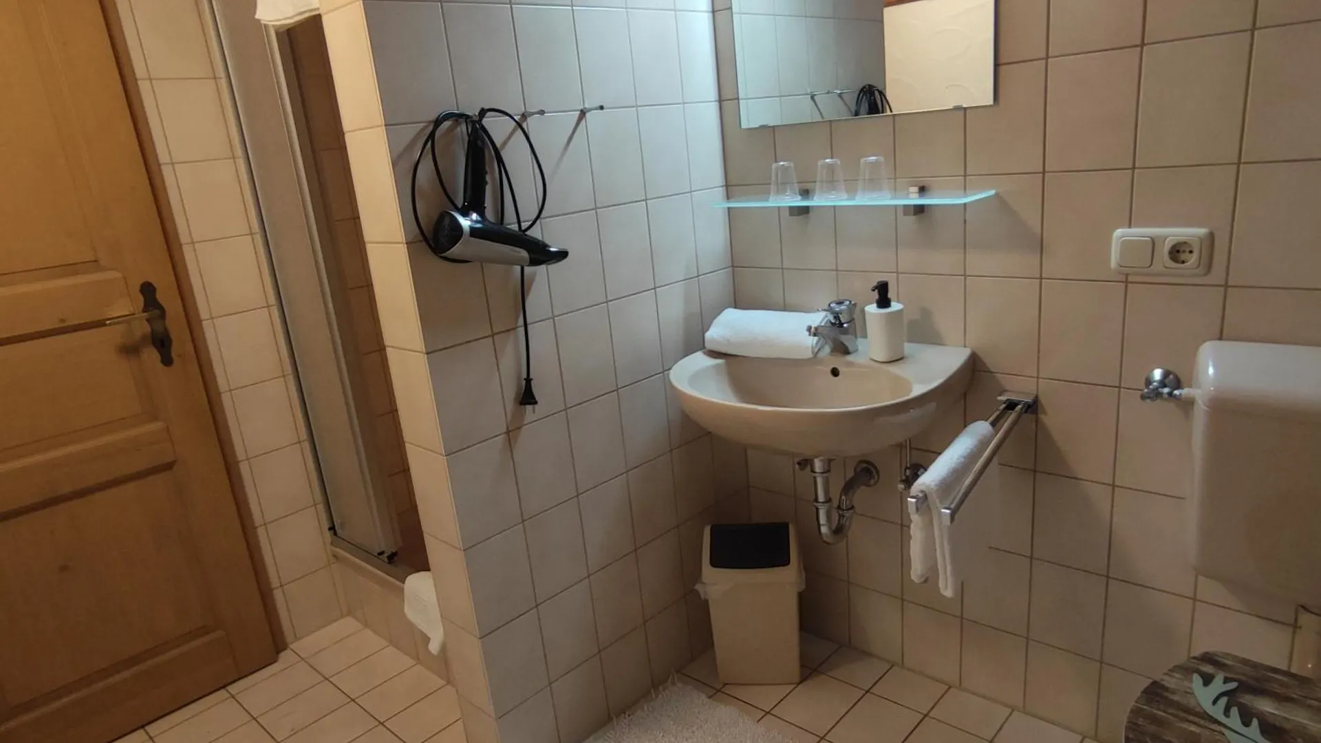 Bed & Breakfast Pension Weisser Hirsch Fussen