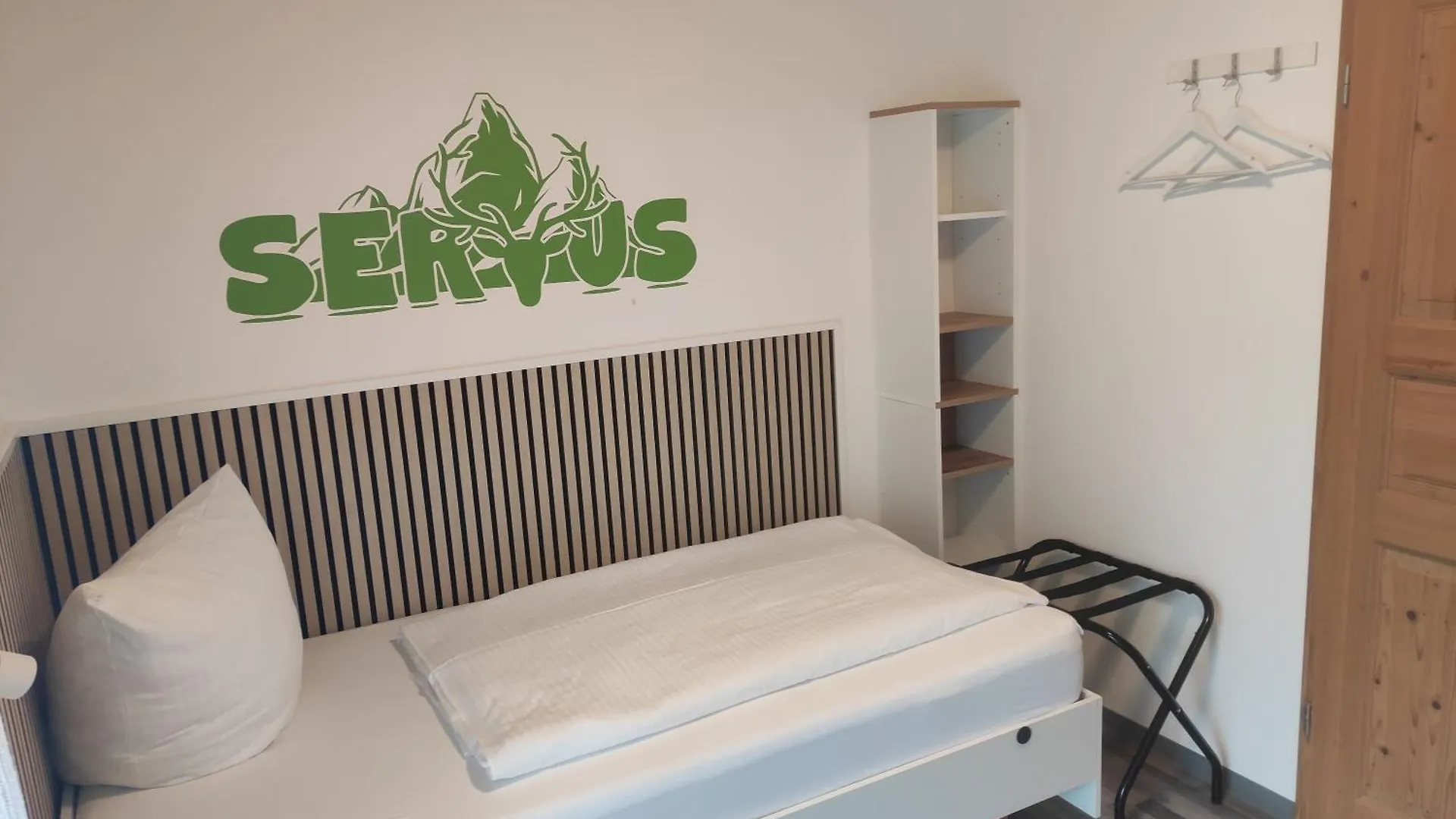 Pension Weisser Hirsch Fussen Bed & Breakfast